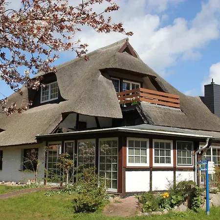 Haus 1795 Sperber * Wustrow (Fischland)